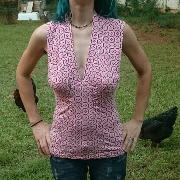 Scrunched Flowerburst Top - Picture 8 of 8